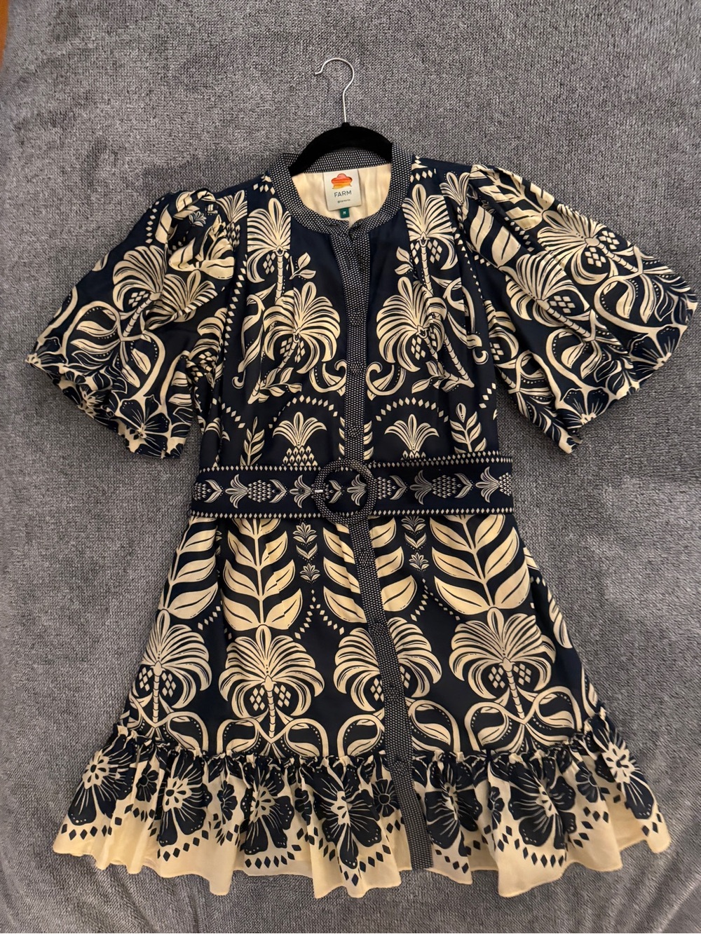 FARM Rio Pineapple Pattern Mini Dress Black Cream Belt Sz M NWOT - Picture 2 of 7